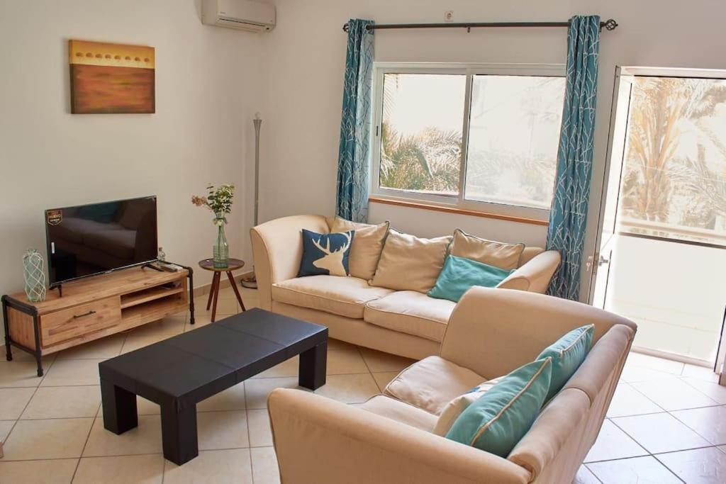 Apartamento T3 Encantador Com Piscina Wifi E Perto De Praia Santa Maria Extérieur photo