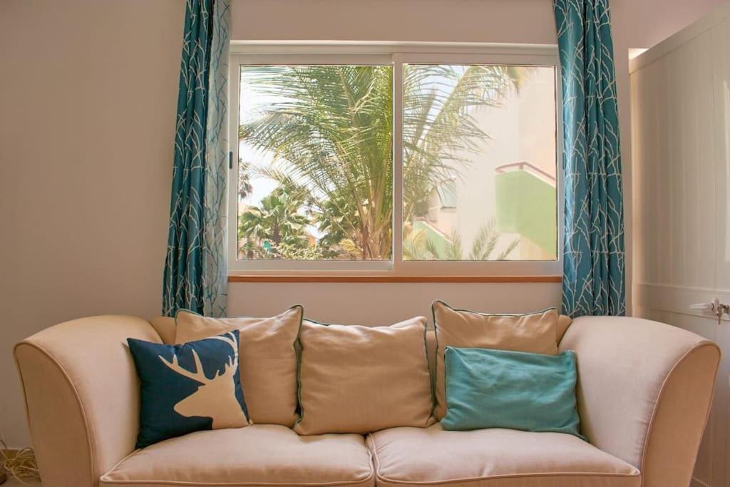 Apartamento T3 Encantador Com Piscina Wifi E Perto De Praia Santa Maria Extérieur photo