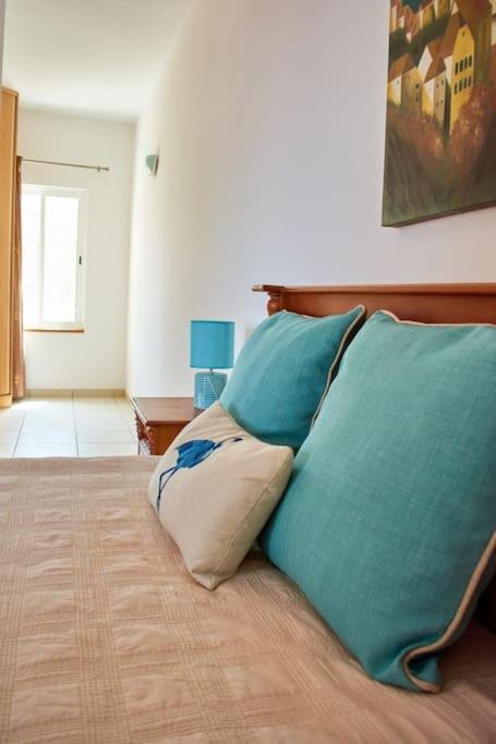 Apartamento T3 Encantador Com Piscina Wifi E Perto De Praia Santa Maria Extérieur photo